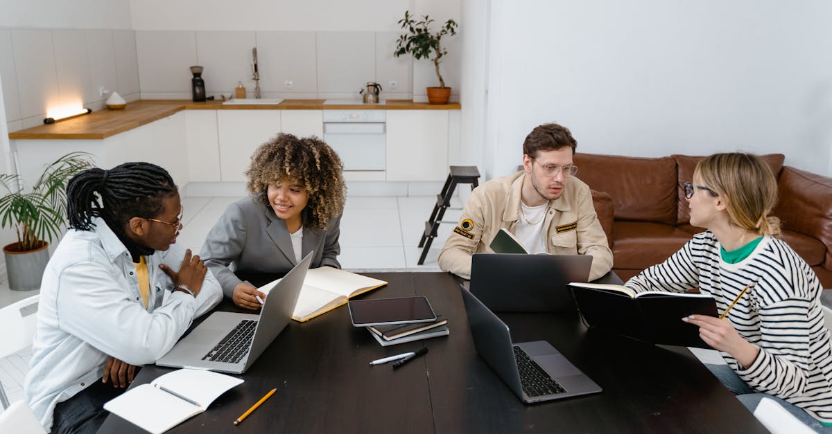 侧推类人猿爆珠:暴风云app详情下载教程