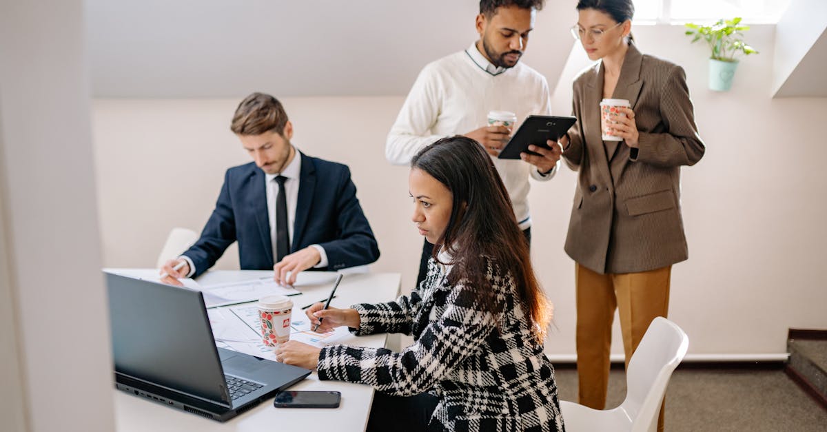 实名微信号批发：详情下载教程秦宇宙app